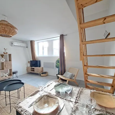 Duplex 300 Meters From Centre Metro Near Lille Διαμέρισμα *