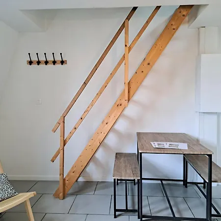 Duplex 300 Meters From Centre Metro Near Lille Apartmán